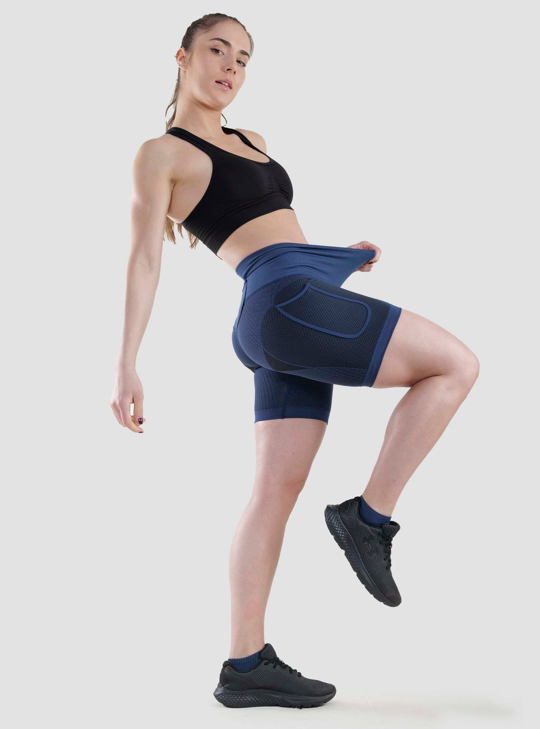 MEGAMO EVO WOMAN