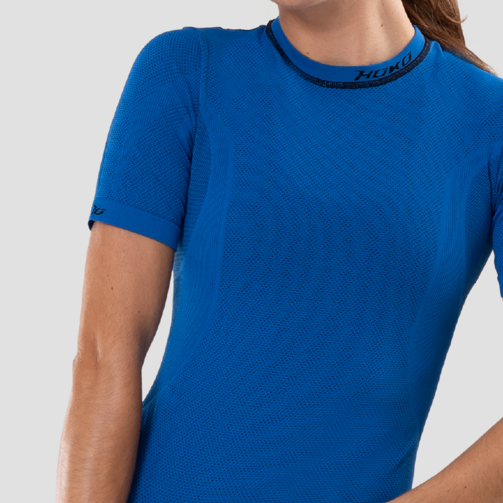 Camiseta térmica de manga corta para mujer. Nombre del producto Niwa. Color azul. foto detalle tejido