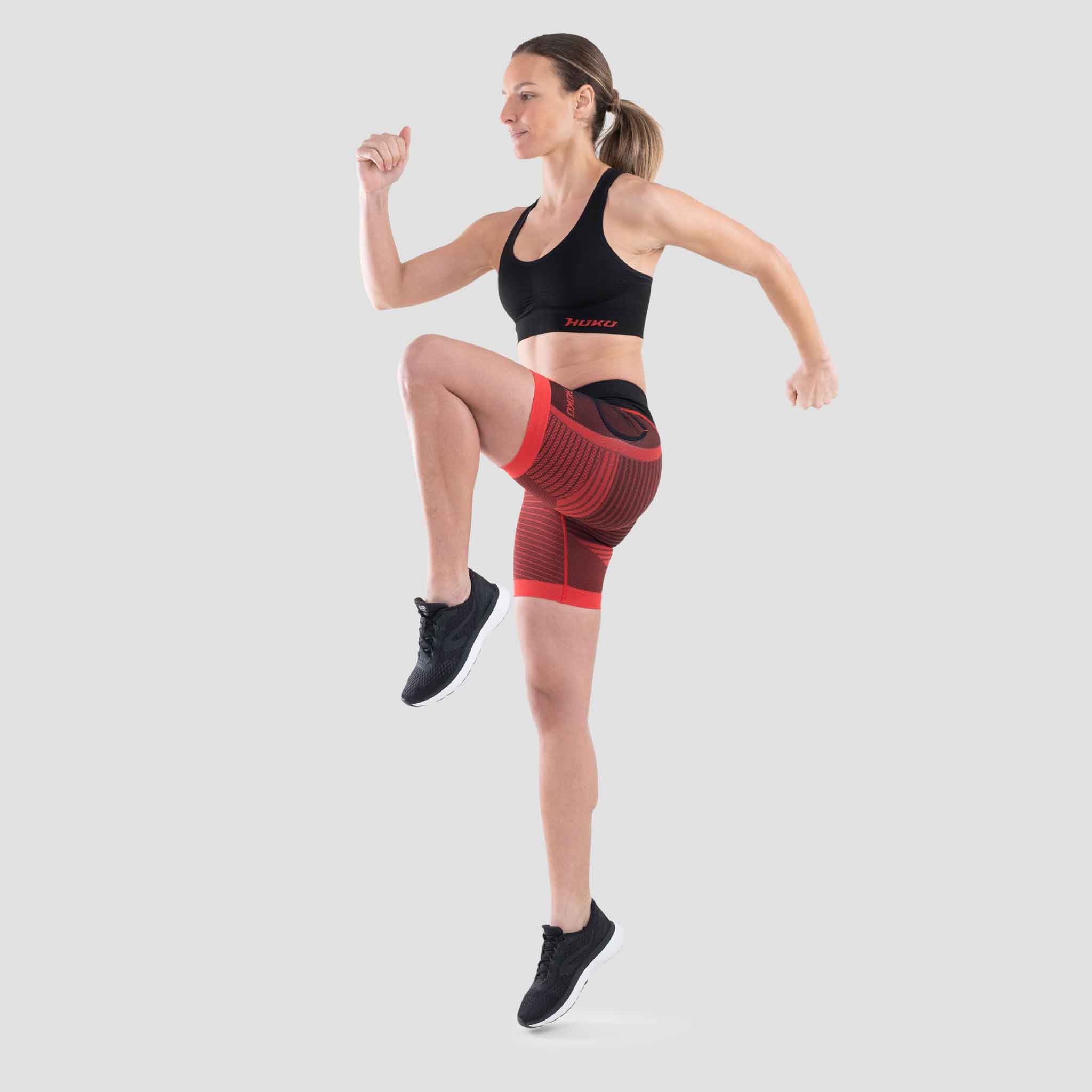 HOKO - Mallas Cortas de Compresión SENTO para Mujer - Ideal Running Fitness  - Mallas Cortas por la Rodilla - Cintura Alta Sin Costuras - Sujeción y  Comodidad