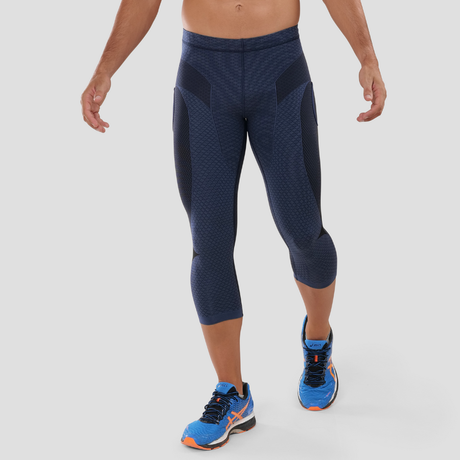 Malla pirata compresiva para hombre. Nombre del producto Sayonara. Color navy. Foto frontal.